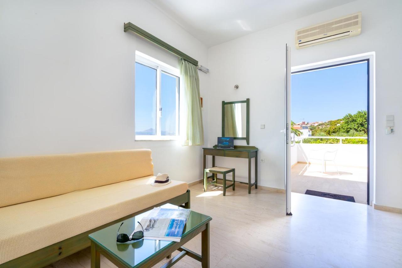 Eolos Apartments Chania  Bagian luar foto