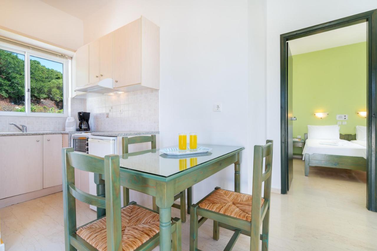 Eolos Apartments Chania  Bagian luar foto