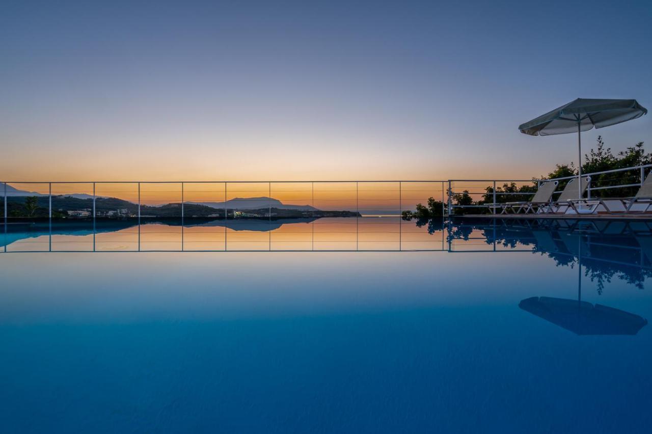 Eolos Apartments Chania  Bagian luar foto